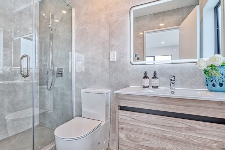 Photo of property in 4/50 Astley Avenue, New Lynn, Auckland, 0600