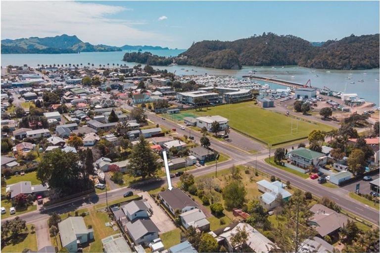 Photo of property in 12 Dundas Street, Whitianga, 3510