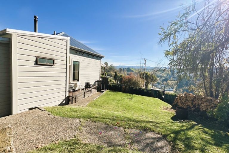Photo of property in 17 Swan Street, Taihape, 4720