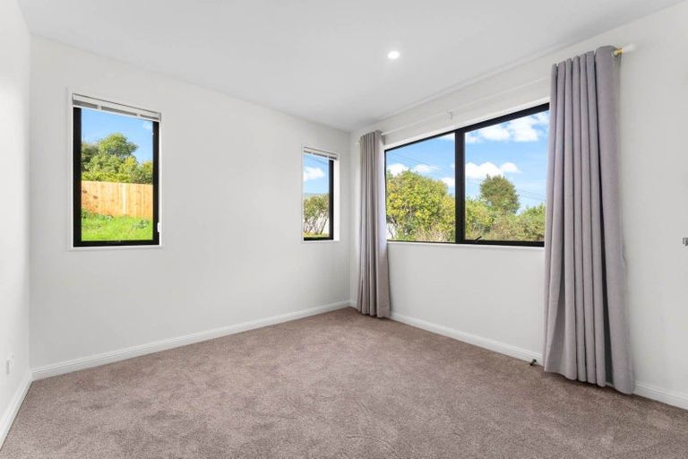 Photo of property in 16 Anehu Place, Greenhithe, Auckland, 0632