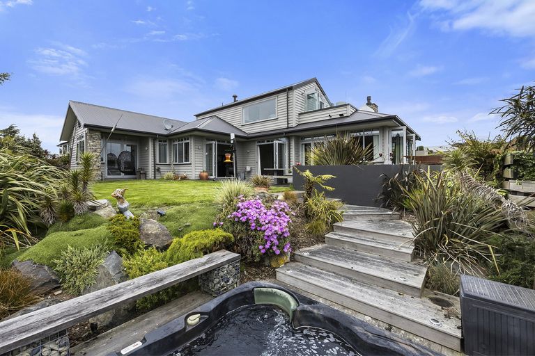 Photo of property in 349 Highcliff Road, Highcliff, Dunedin, 9013