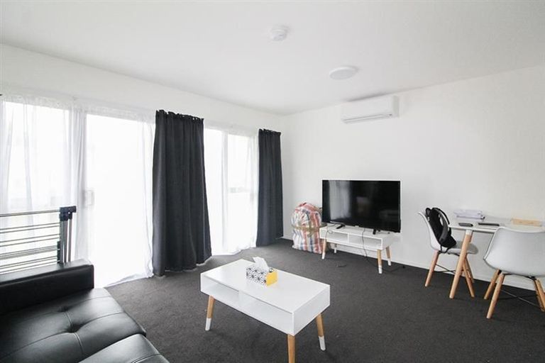 Photo of property in 377 Leith Street, North Dunedin, Dunedin, 9016