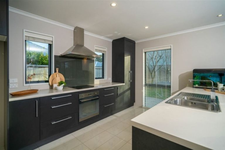 Photo of property in 27 Merrilees Place, Linwood, Christchurch, 8062