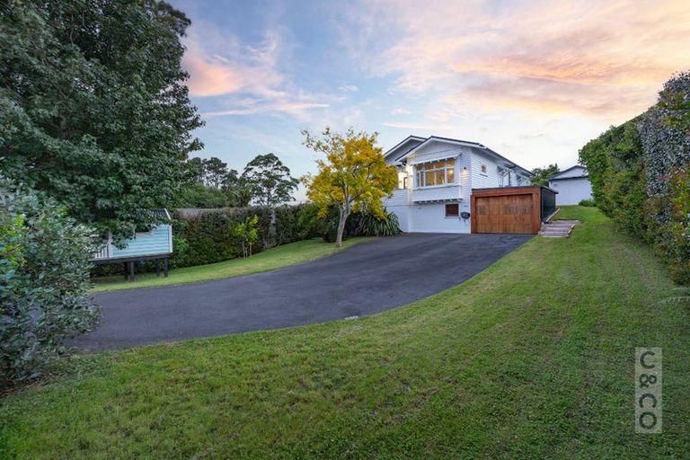 Photo of property in 56 Queen Street, Riverhead, 0820