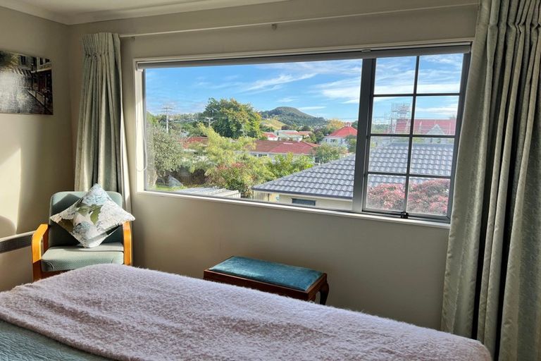 Photo of property in 50d Puketapu Road, Taradale, Napier, 4112