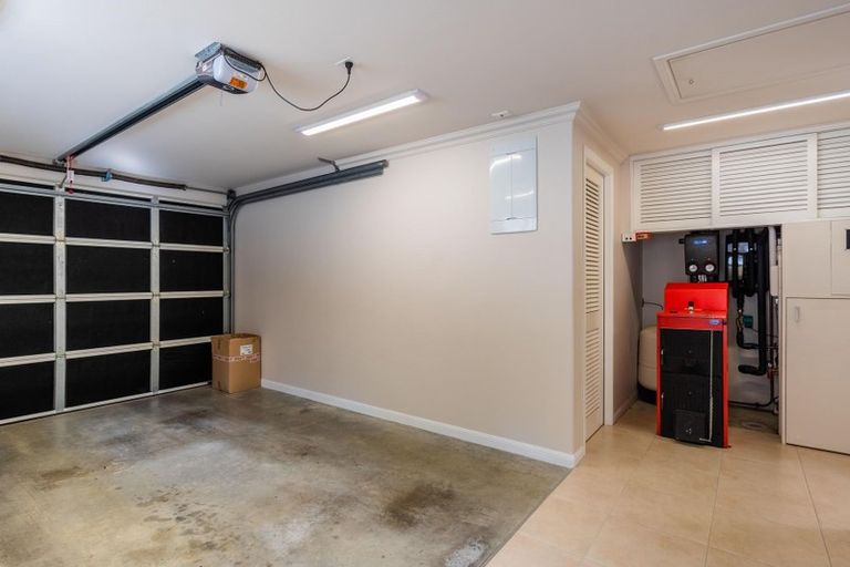 Photo of property in 35b Kotare Street, Waikanae, 5036