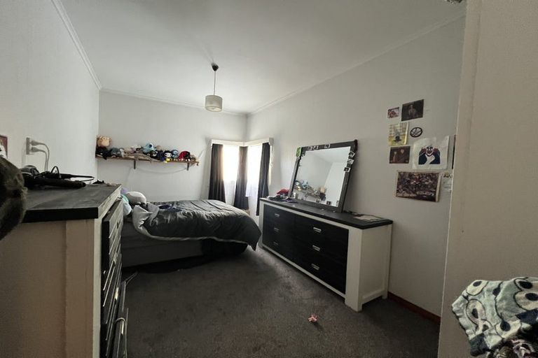 Photo of property in 4/5 Benares Street, Khandallah, Wellington, 6035