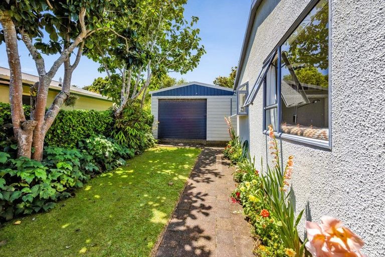Photo of property in 30 Hobart Drive, Spotswood, New Plymouth, 4310