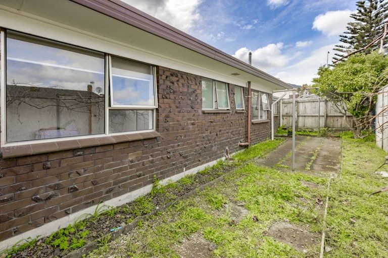 Photo of property in 83b Great South Road, Manurewa, Auckland, 2102