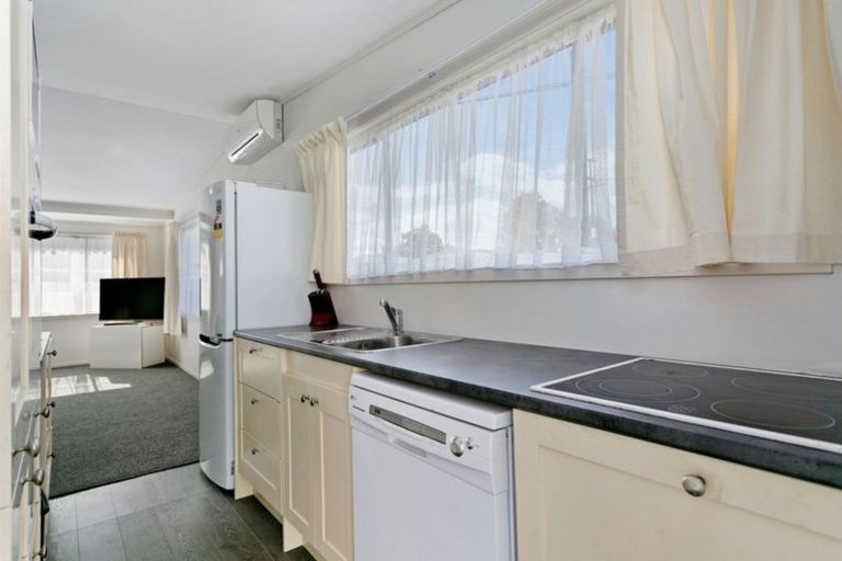 Photo of property in 40 Rotokawa Street, Taupo, 3330