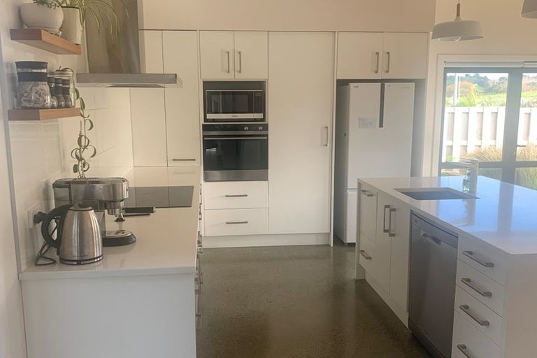 Photo of property in 27 Longview Street, Mangawhai, 0505