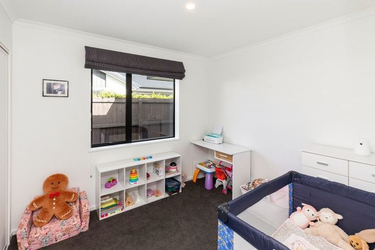 Photo of property in 3 Pierce Street, Marshland, Christchurch, 8083