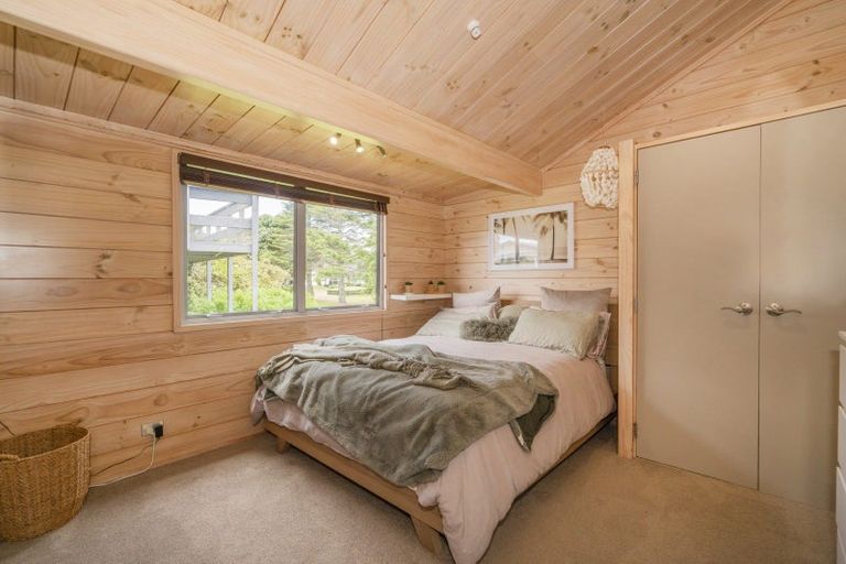 Photo of property in 33 Mccormick Place, Pauanui, Hikuai, 3579