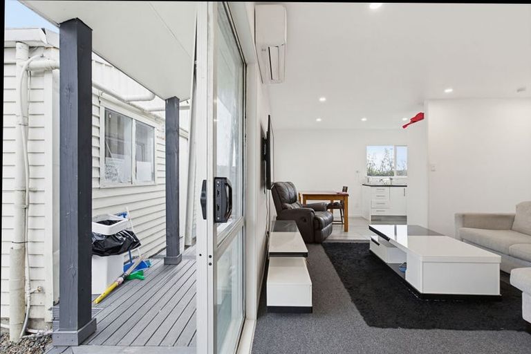 Photo of property in 34b Secretariat Place, Randwick Park, Auckland, 2105