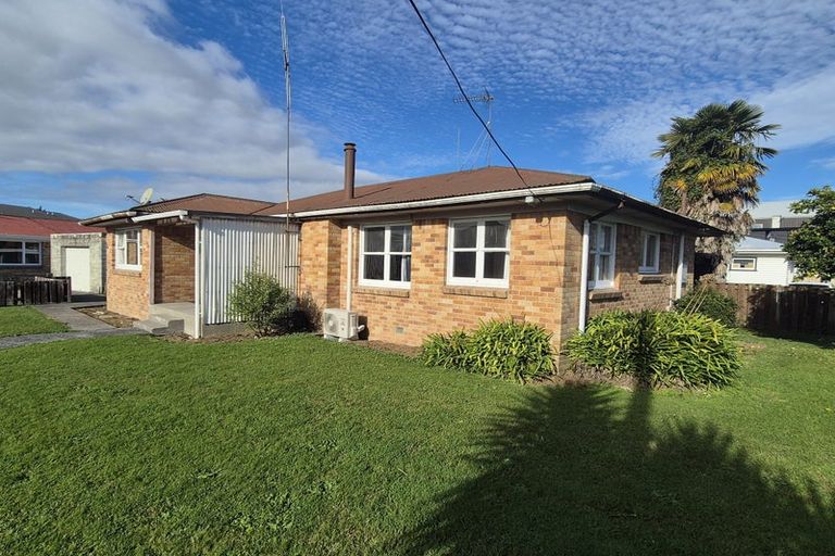Photo of property in 2 Beaumont Street, Hamilton East, Hamilton, 3216
