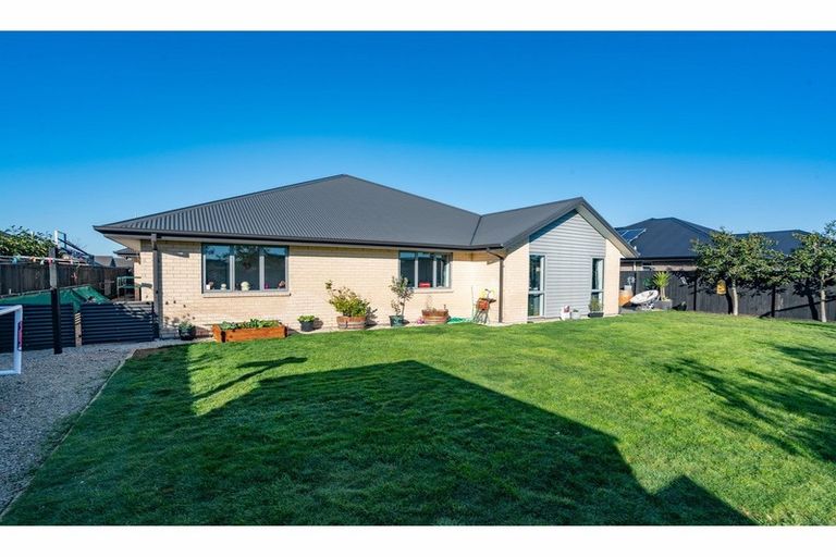 Photo of property in 9 Rapley Street, Kaiapoi, 7630