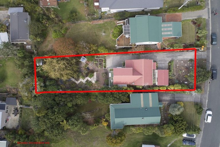 Photo of property in 11 Moffat Road, Red Beach, 0932