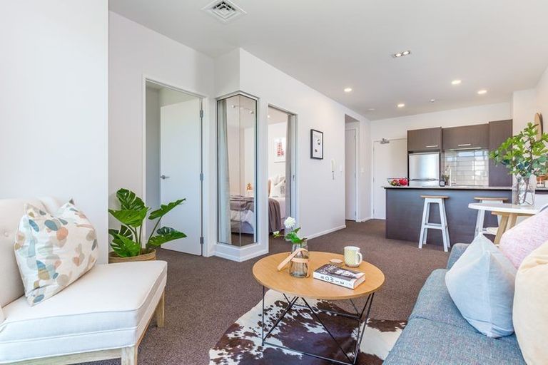 Photo of property in Shoal Haven Apartments, 112a/130 Anzac Street, Takapuna, Auckland, 0622