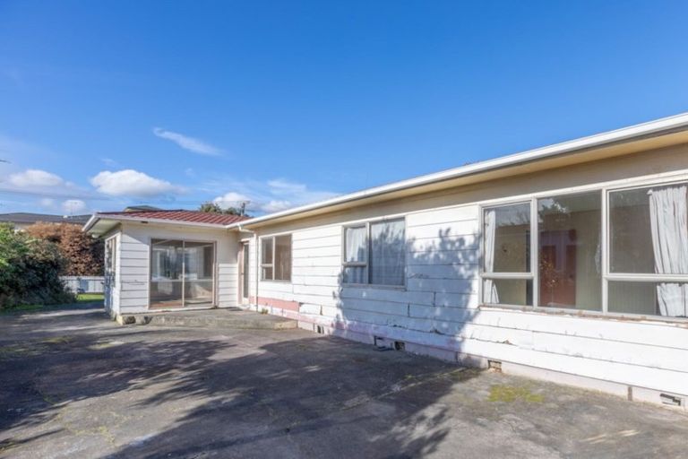 Photo of property in 50 Seaview Road, Paraparaumu Beach, Paraparaumu, 5032