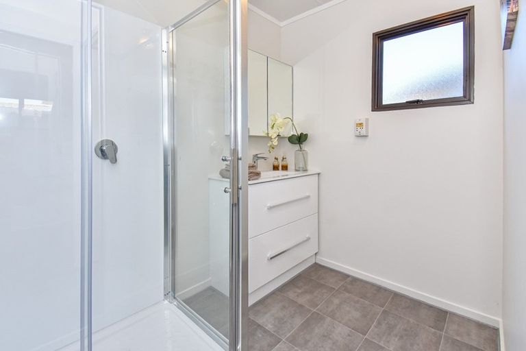 Photo of property in 10a Avis Avenue, Papatoetoe, Auckland, 2025