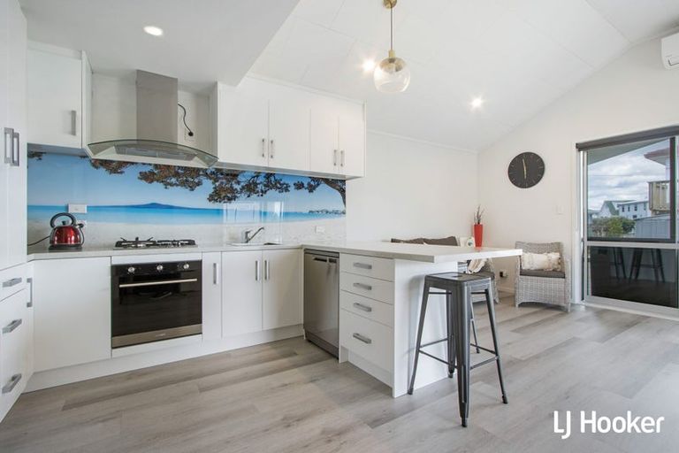 Photo of property in 405b Seaforth Road, Bowentown, Katikati, 3177