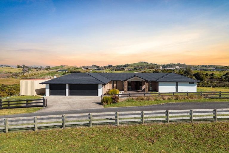 Photo of property in 20 Old Lexie Way, Pokeno, 2471