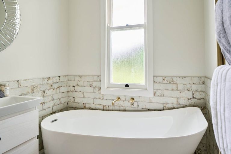 Photo of property in 108 Arcus Road, Te Horo, Otaki, 5582