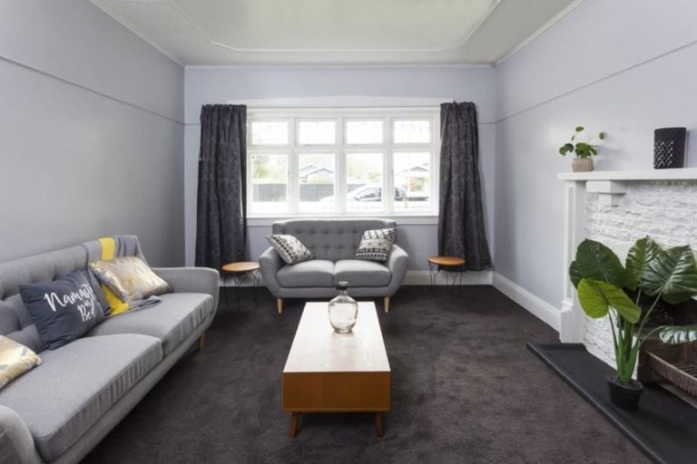 Photo of property in 35 Carnarvon Street, Linwood, Christchurch, 8062