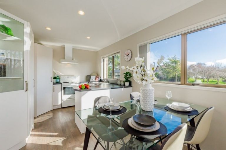 Photo of property in 90a Mazengarb Road, Paraparaumu Beach, Paraparaumu, 5032