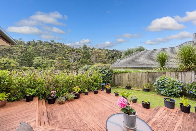 Photo of property in 32 Landing Drive, Albany, Auckland, 0632