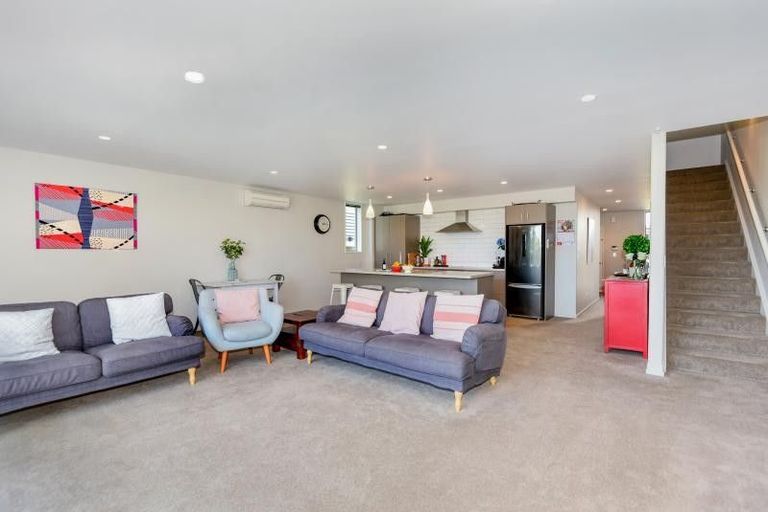 Photo of property in 5a Sienna Court, Aidanfield, Christchurch, 8025