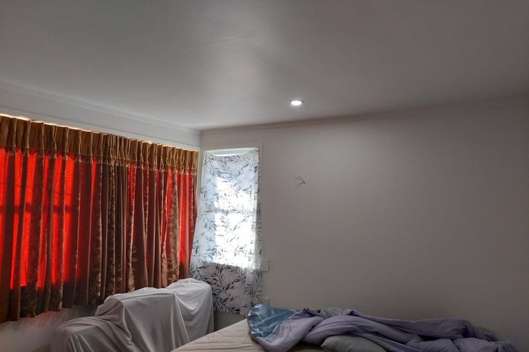 Photo of property in 20 Kohinoor Avenue, Mangere, Auckland, 2022