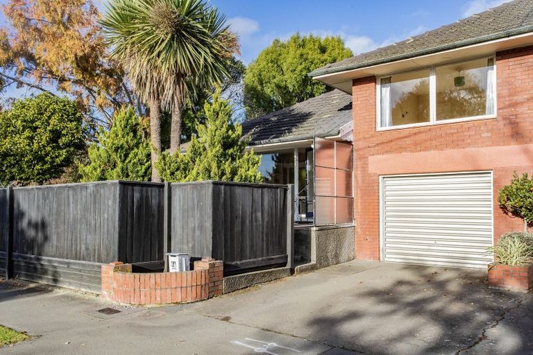 Photo of property in 6 Perry Street, Papanui, Christchurch, 8053