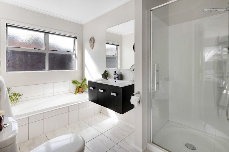 Photo of property in 1 Shaun Lane, Huntington, Hamilton, 3210