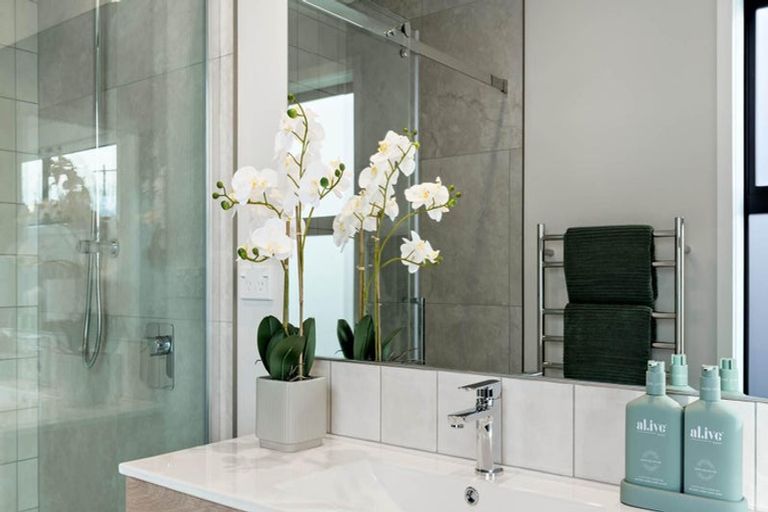 Photo of property in 22 Halo Green, Peacocke, 3206