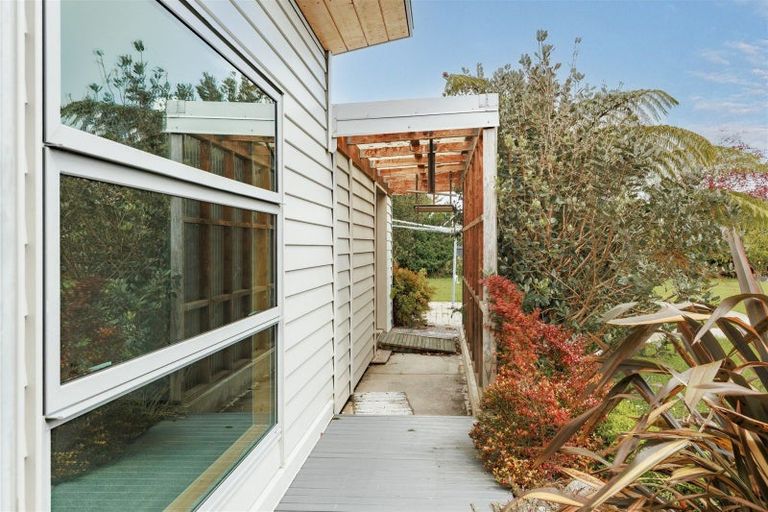 Photo of property in 30a Brougham Street, Westport, 7825