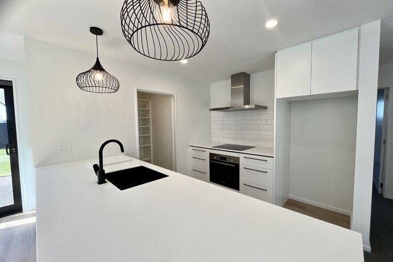 Photo of property in 18 Mcgarry Drive, Kaiapoi, 7630