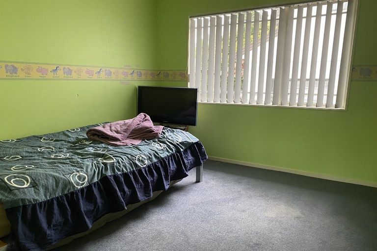 Photo of property in 6c Reynolds Road, Pukekohe, 2120