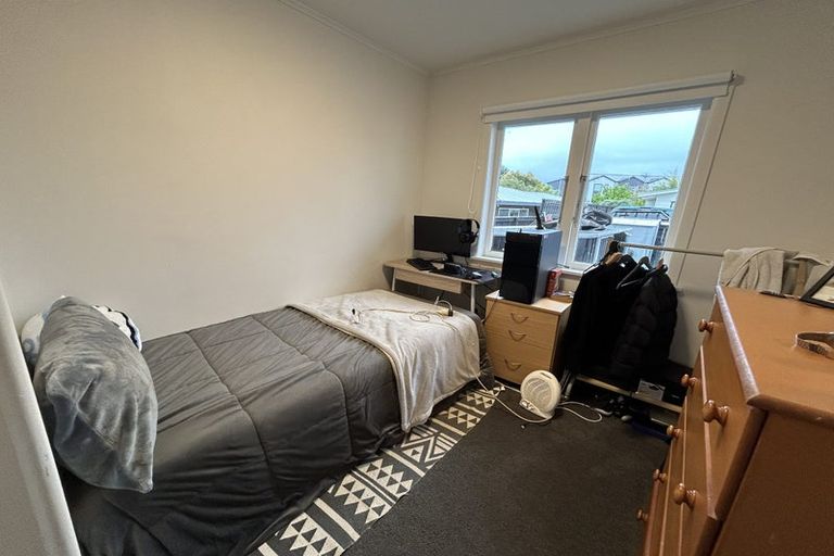 Photo of property in 626 Te Atatu Road, Te Atatu Peninsula, Auckland, 0610