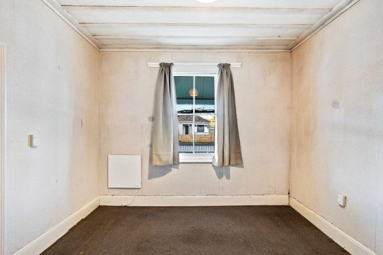 Photo of property in 169 Carlyle Street, Napier South, Napier, 4110