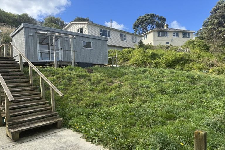 Photo of property in 72 Buckley Road, Southgate, Wellington, 6023