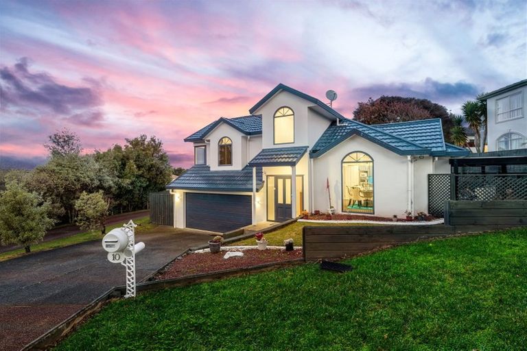 Photo of property in 10 San Pablo Way, Henderson, Auckland, 0612