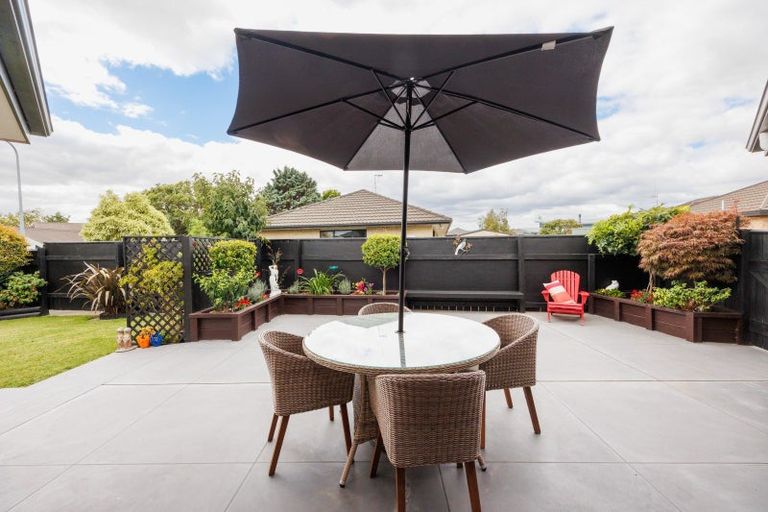 Photo of property in 49 Peter Hall Drive, Kelvin Grove, Palmerston North, 4414