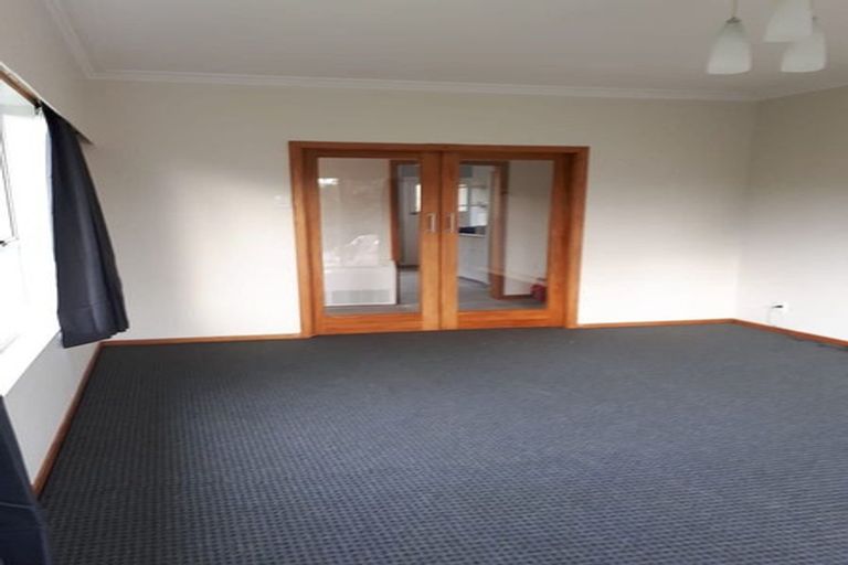 Photo of property in 8 Tahi Road, Paraparaumu Beach, Paraparaumu, 5032