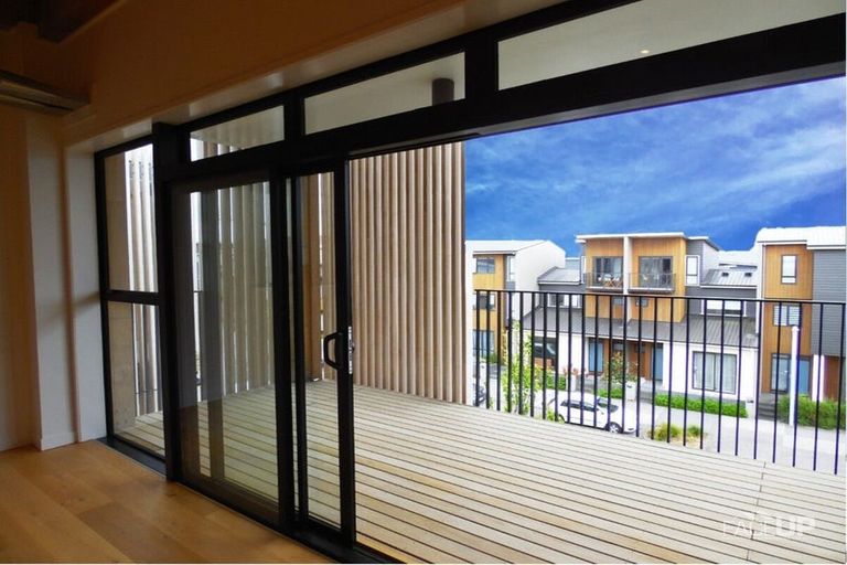 Photo of property in 9/165 Hobsonville Point Road, Hobsonville, Auckland, 0616