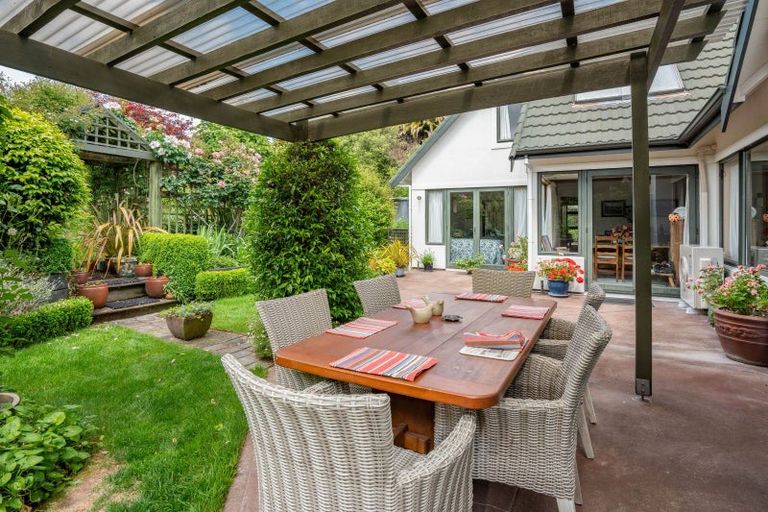 Photo of property in 1/58 Rokino Road, Hilltop, Taupo, 3330