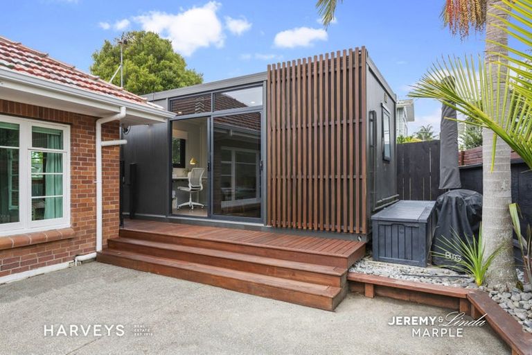 Photo of property in 19a/1 Woodvale Road, Glen Eden, Auckland, 0602
