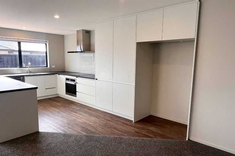 Photo of property in 33 Masefield Drive, Rolleston, 7614