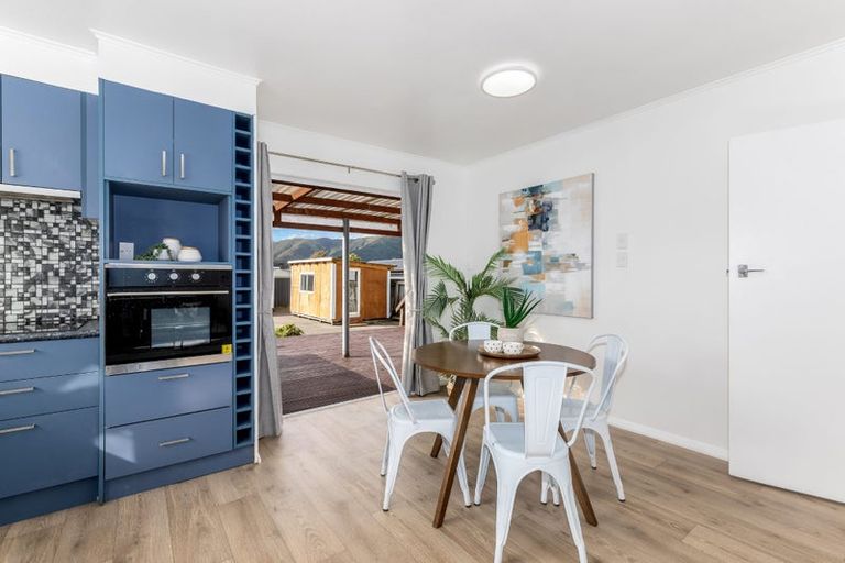 Photo of property in 28 Totara Street, Wainuiomata, Lower Hutt, 5014