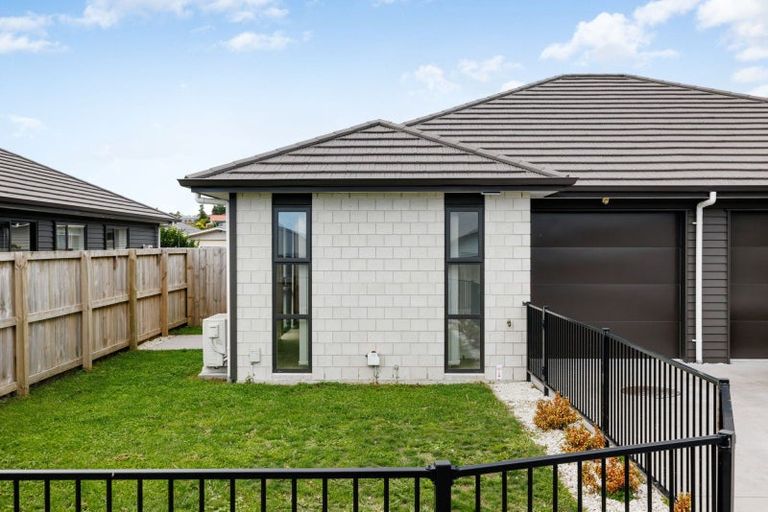 Photo of property in 27u3 Norman Street, Nawton, Hamilton, 3200